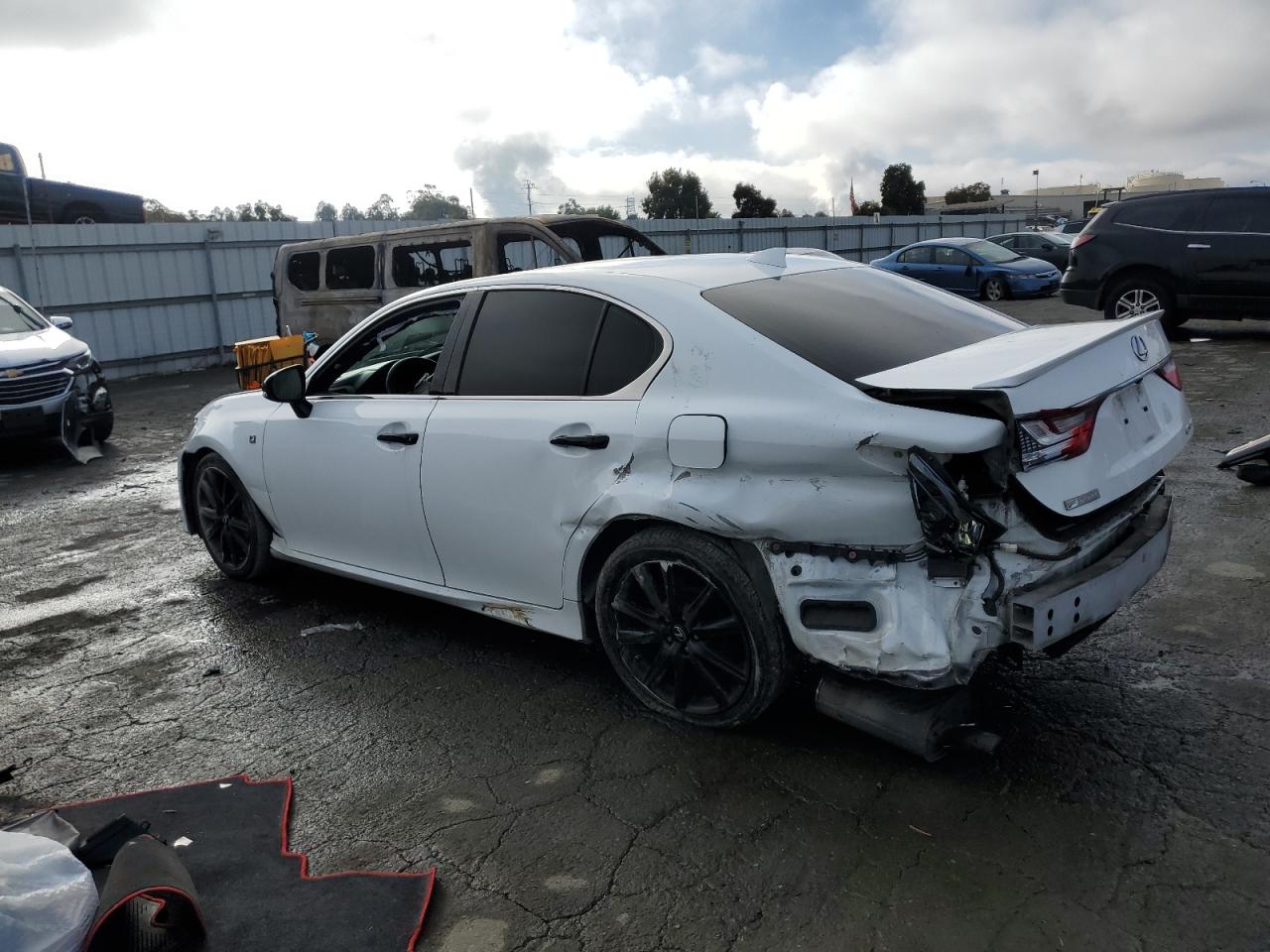 2015 Lexus GS - Image 2