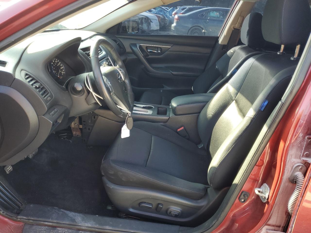 2017 Nissan Altima - Image 7