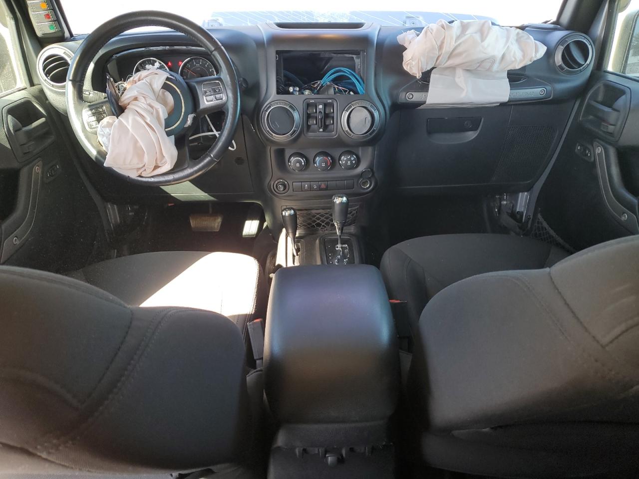 2017 Jeep Wrangler - Image 8