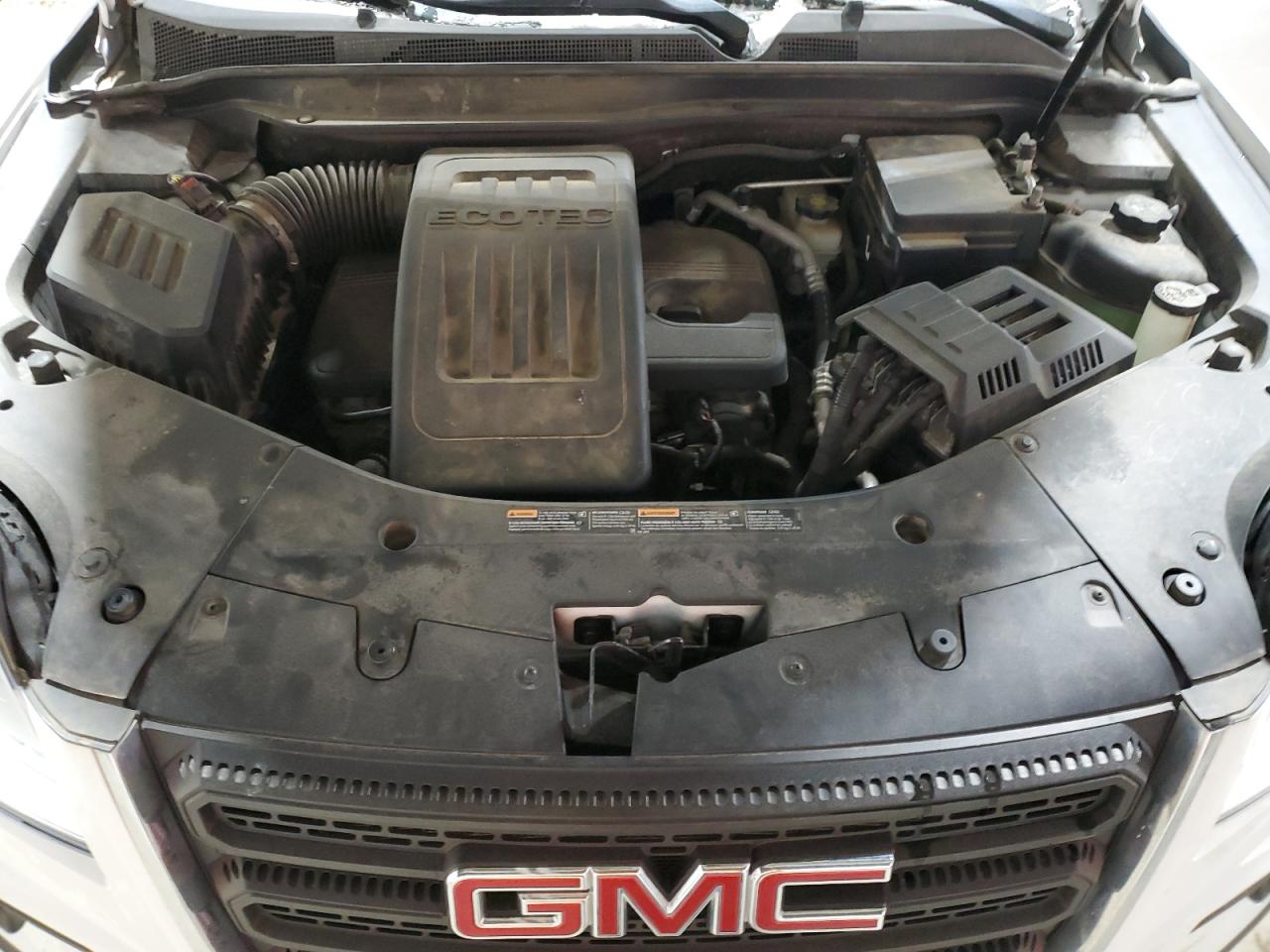 2016 GMC Terrain - Image 12