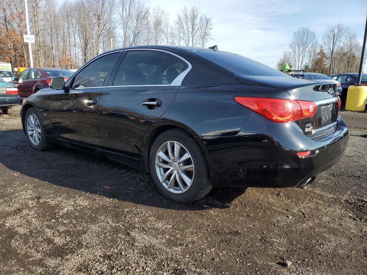 VIN JN1EV7AR3GM342478 2016 INFINITI Q50 no.2