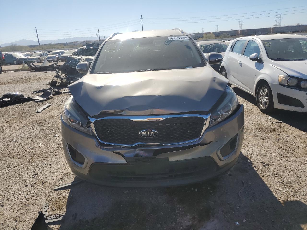 VIN 5XYPG4A5XGG042854 2016 KIA SORENTO no.5