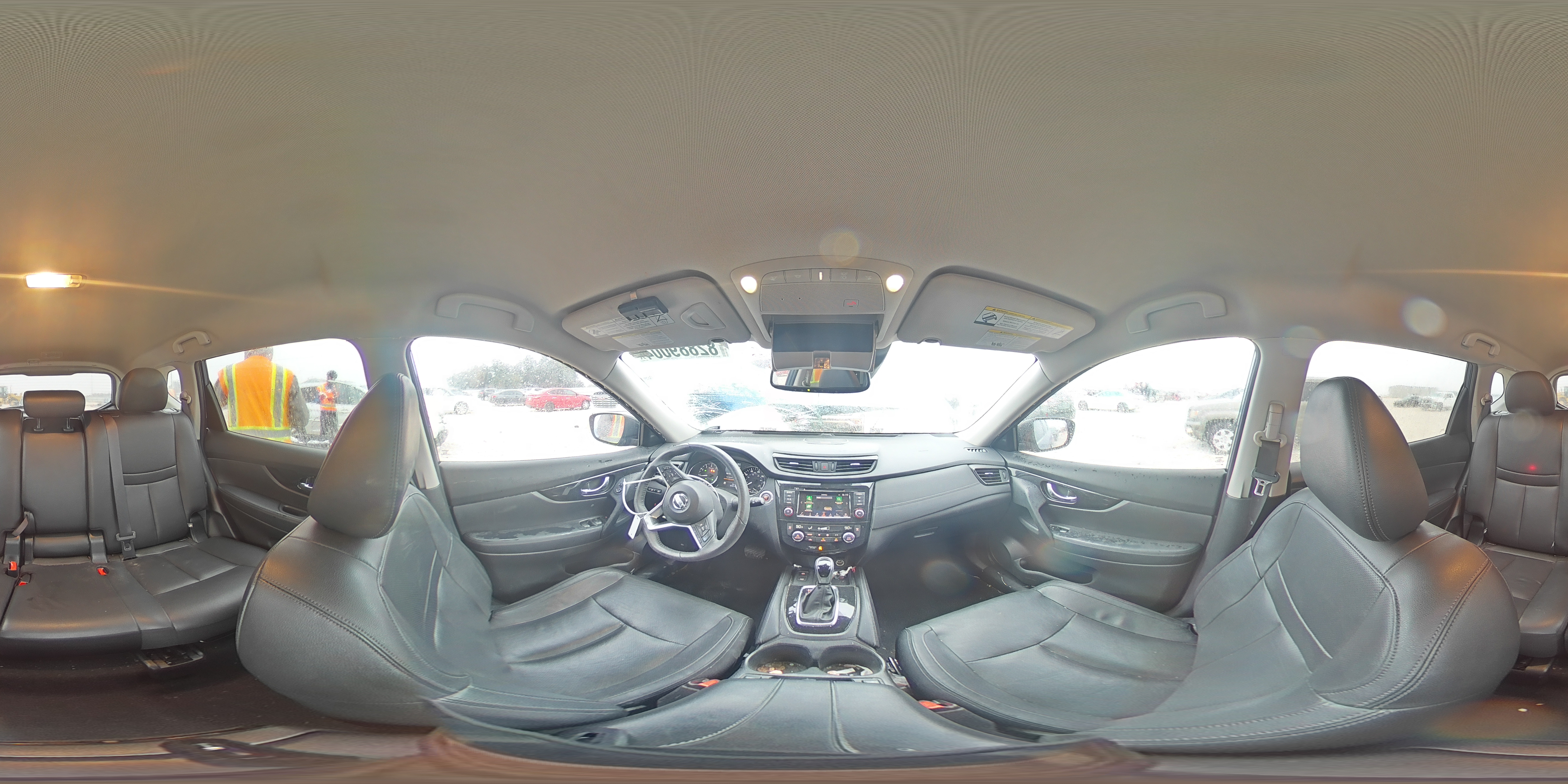 2020 Nissan Rogue - Image 14