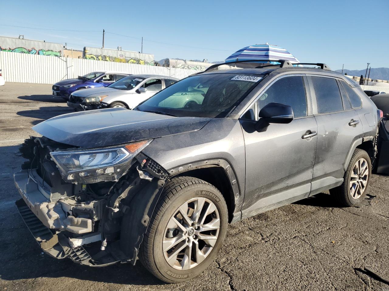 VIN 2T3C1RFVXMC097552 2021 TOYOTA RAV4 no.1