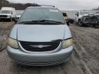 Hurricane, WV에서 판매 중인 2004 Chrysler Town & Country Lx - Side