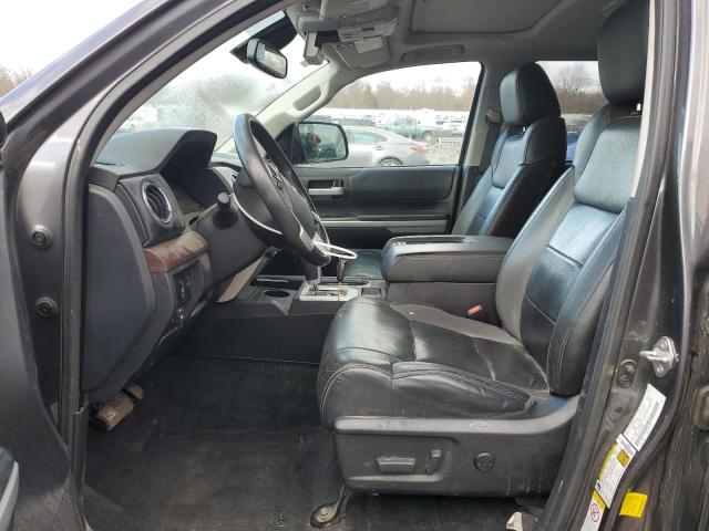  TOYOTA TUNDRA 2019 Серый
