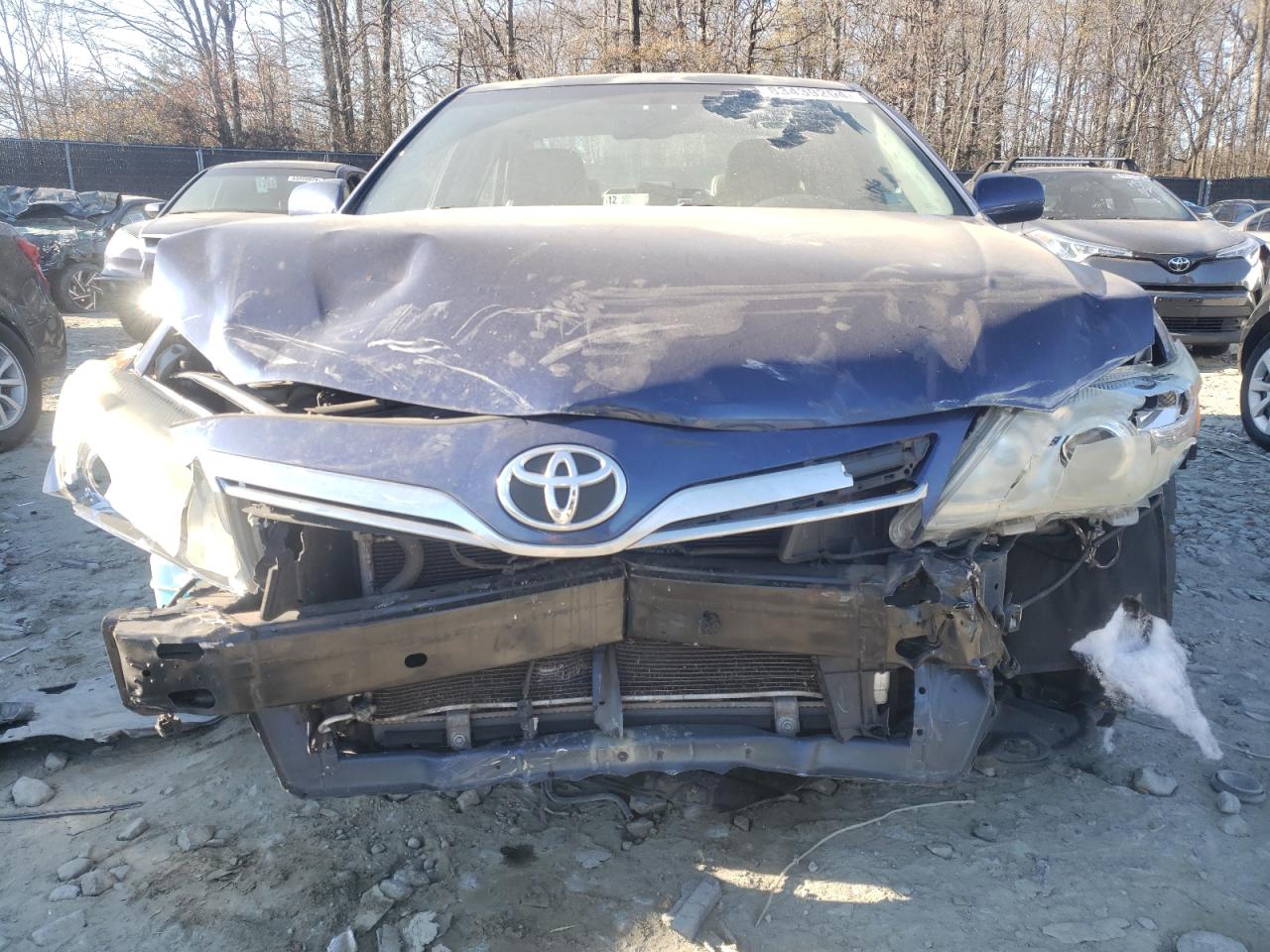 2011 Toyota Camry - Image 5