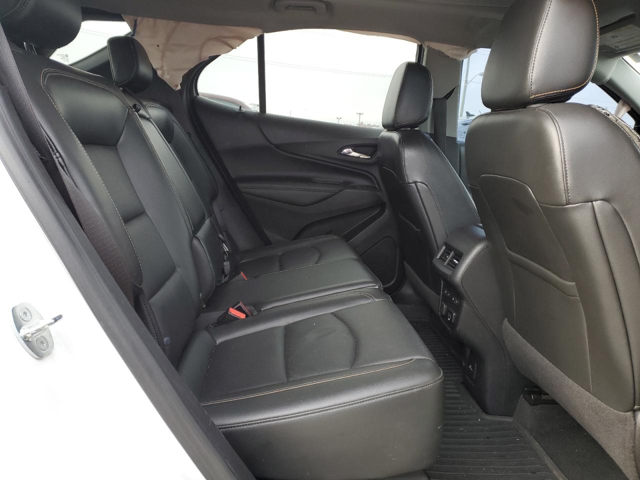 2018 Chevrolet Equinox - Image 11