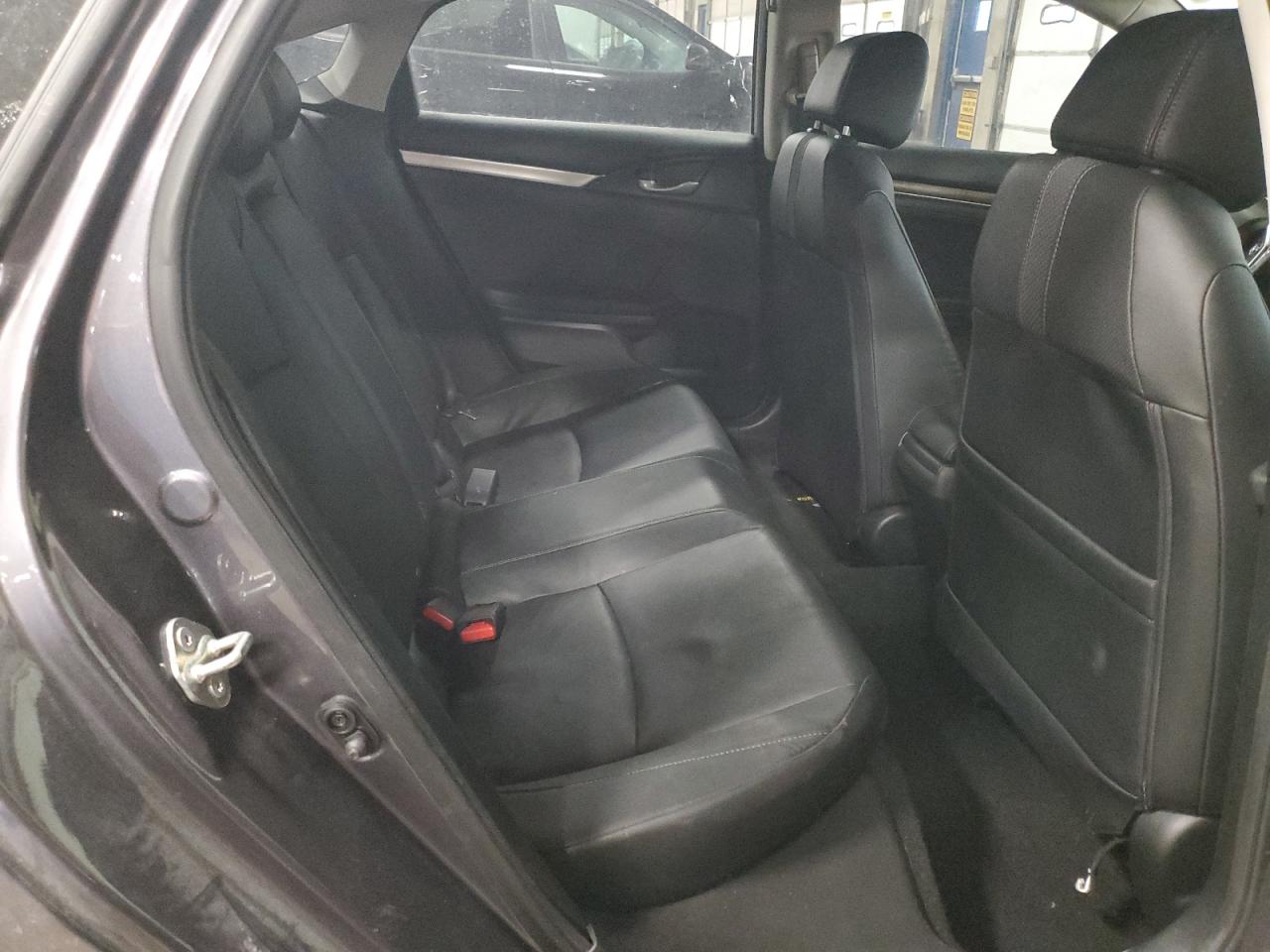 2019 Honda Civic - Image 10