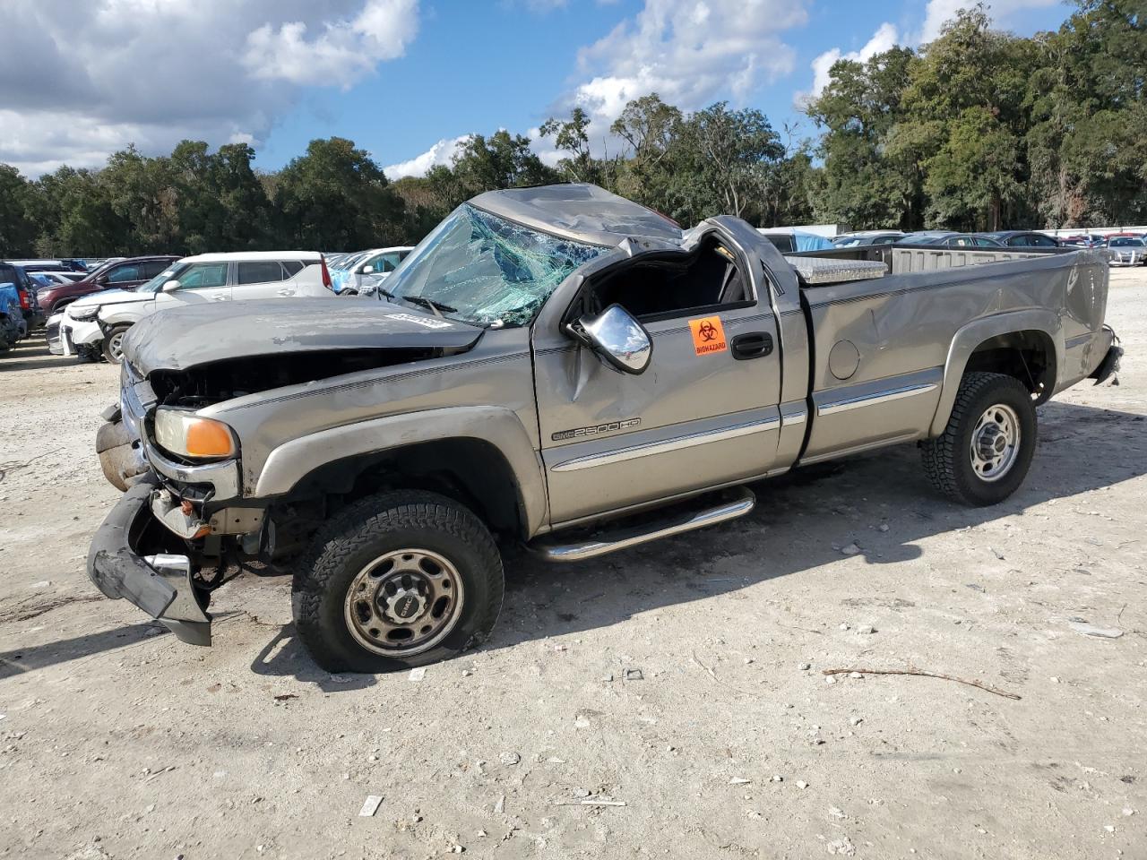 2001 Gmc Sierra C2500 Heavy Duty for Sale in Ocala, FL - All Over