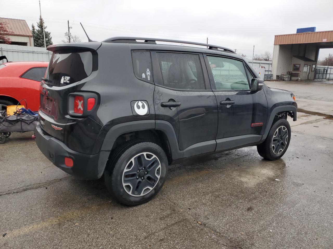 2017 Jeep Renegade - Image 3