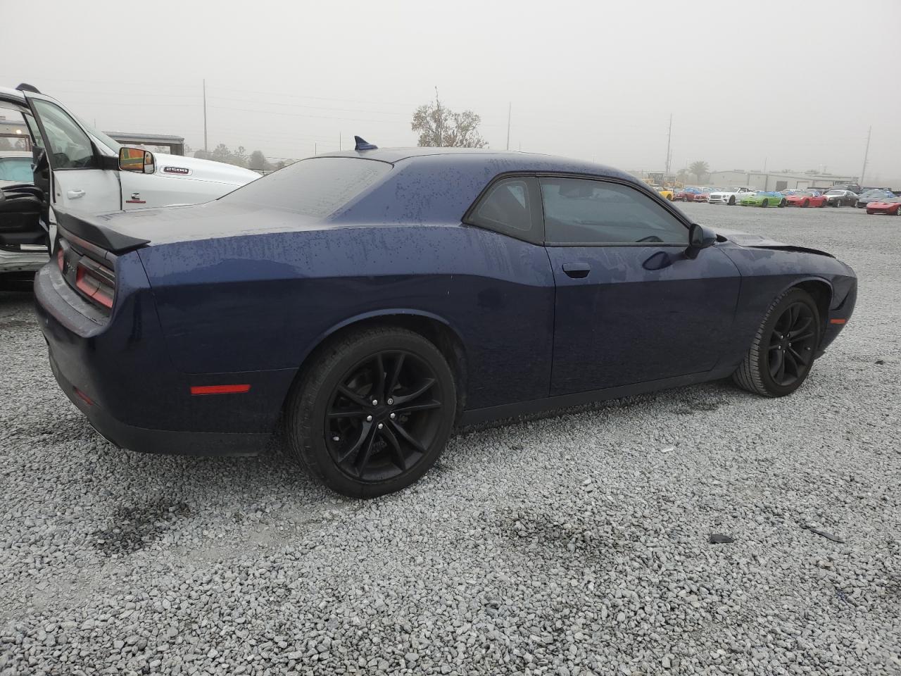 VIN 2C3CDZAG6GH232114 2016 DODGE CHALLENGER no.3