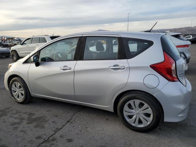  NISSAN VERSA 2018 Srebrny