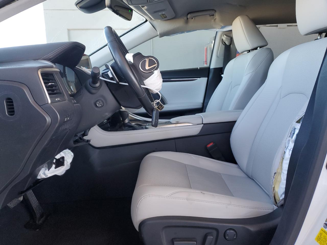 2021 Lexus RX - Image 7