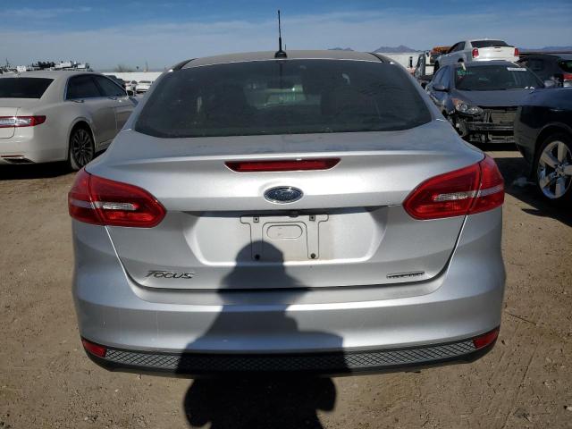  FORD FOCUS 2016 Silver