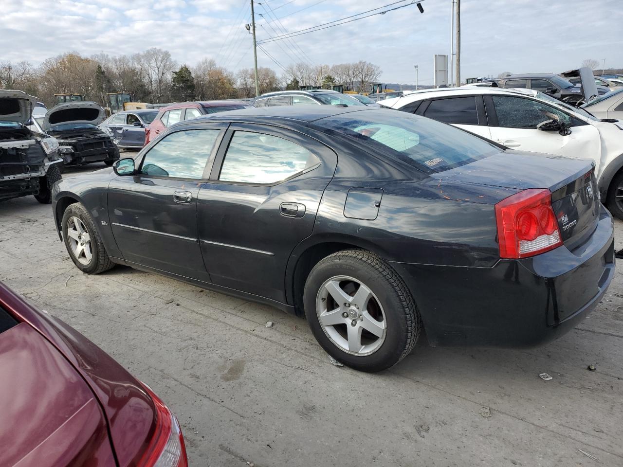 2010 Dodge Charger - Image 2