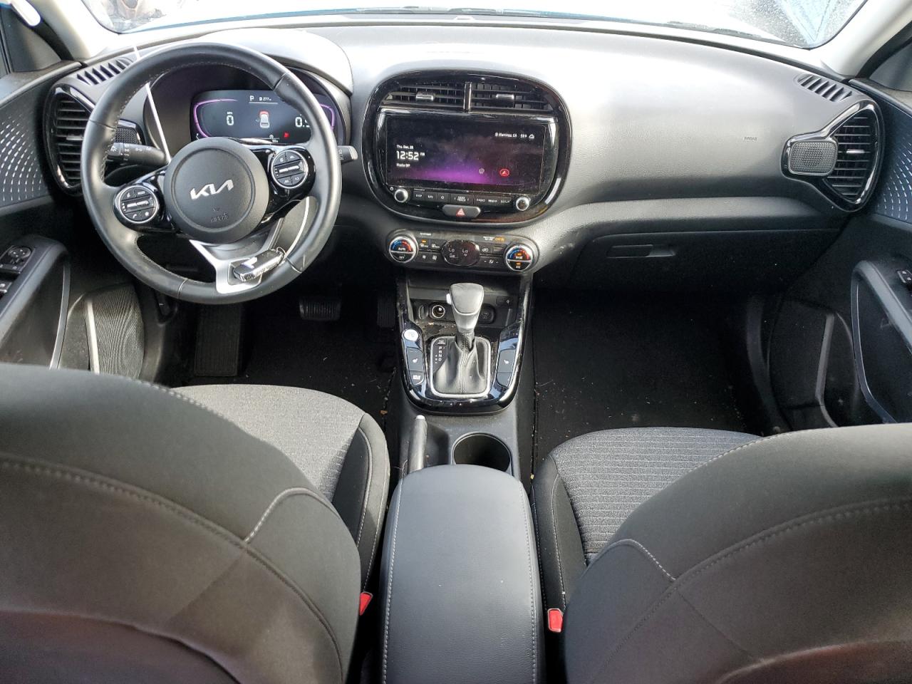 2023 Kia Soul - Image 8
