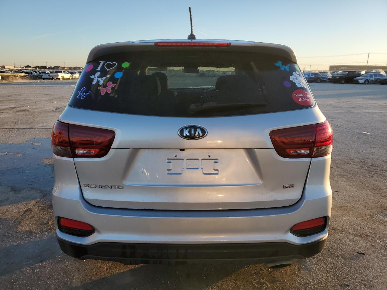 2020 Kia Sorento - Image 6