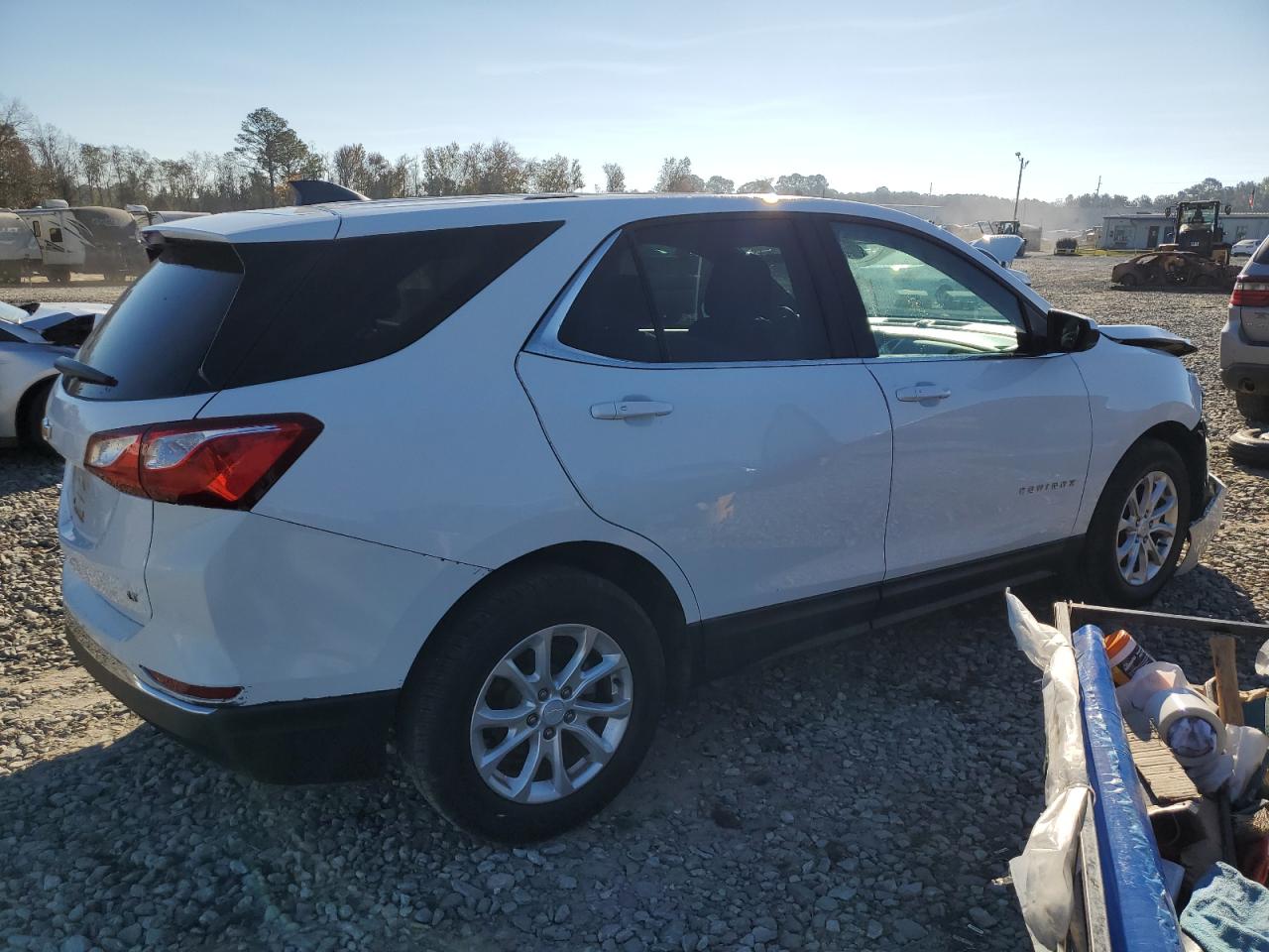 2019 Chevrolet Equinox - Image 3