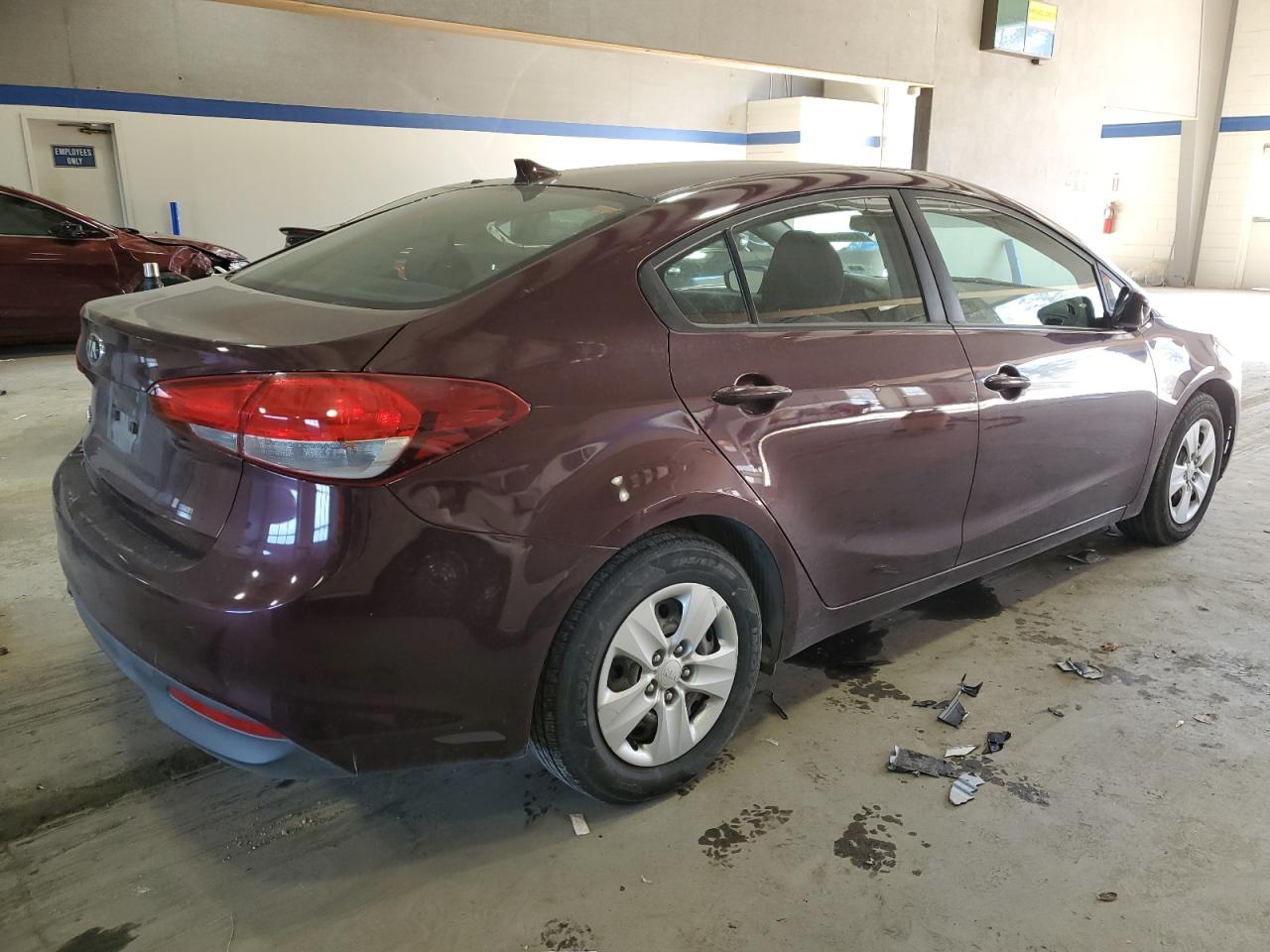 VIN 3KPFL4A79HE012476 2017 KIA FORTE no.3