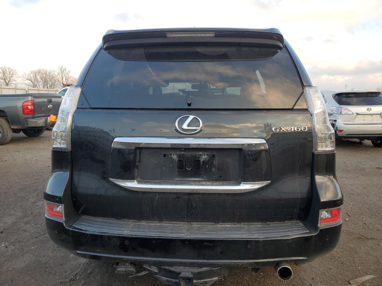2016 Lexus GX - Image 6