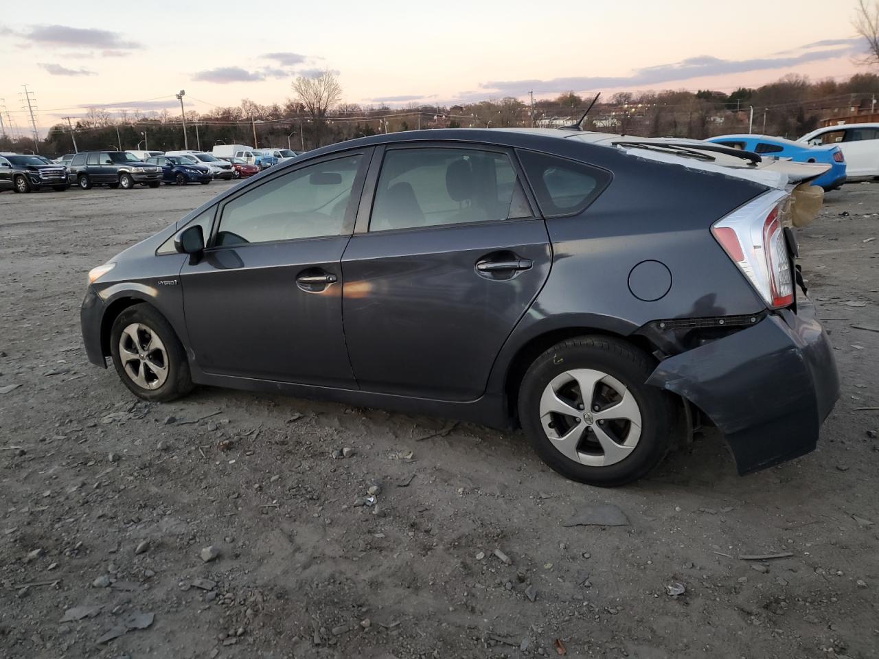 VIN JTDKN3DU9D5617477 2013 TOYOTA PRIUS no.2