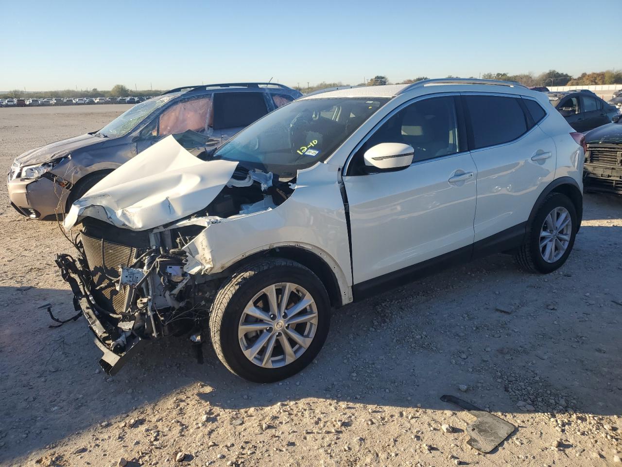 2018 Nissan Rogue - Image 1