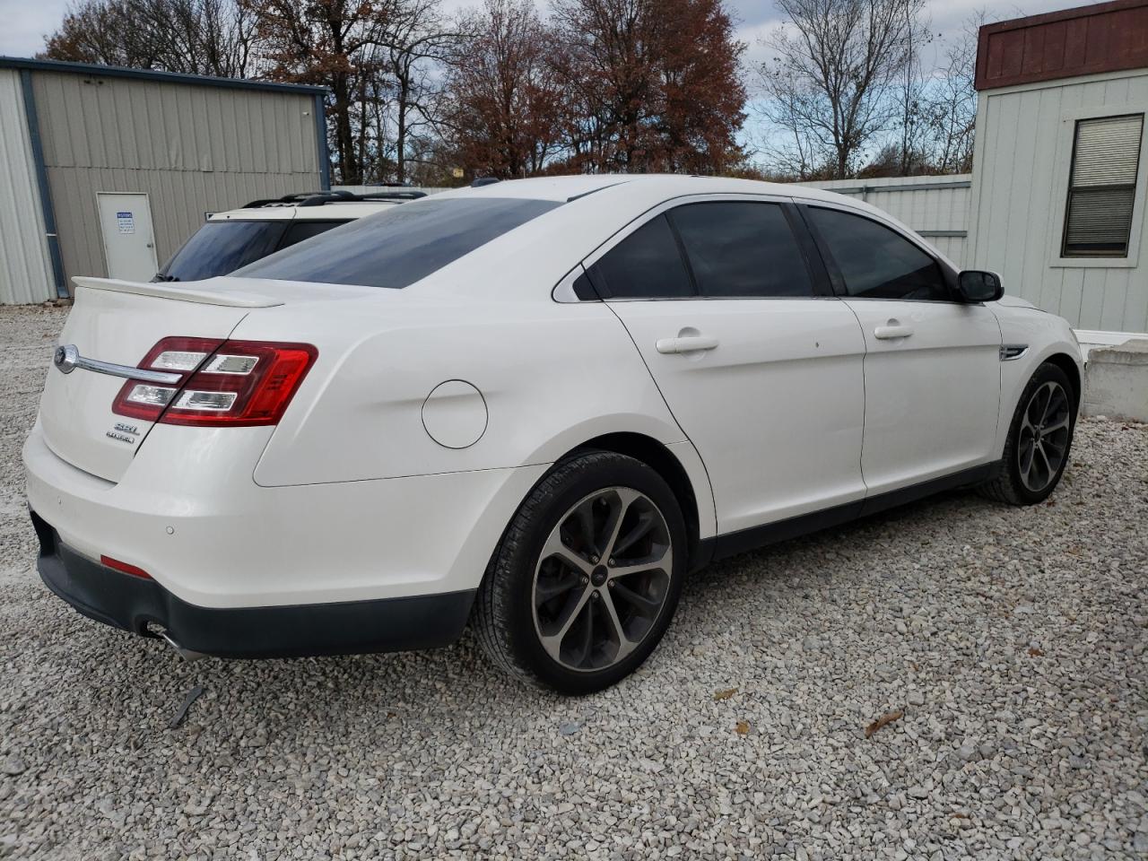 2014 Ford Taurus Sel VIN: 0LDL0T57379464 Lot: 83774244