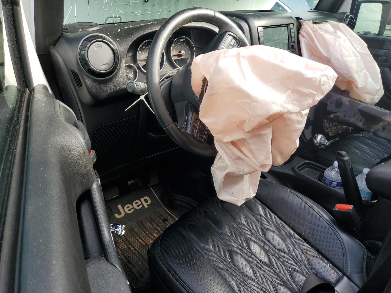 2017 Jeep Wrangler - Image 8