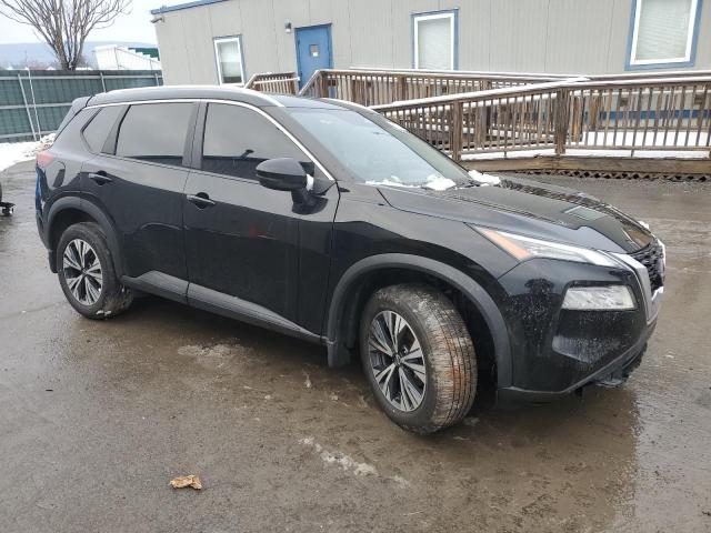  NISSAN ROGUE 2022 Czarny