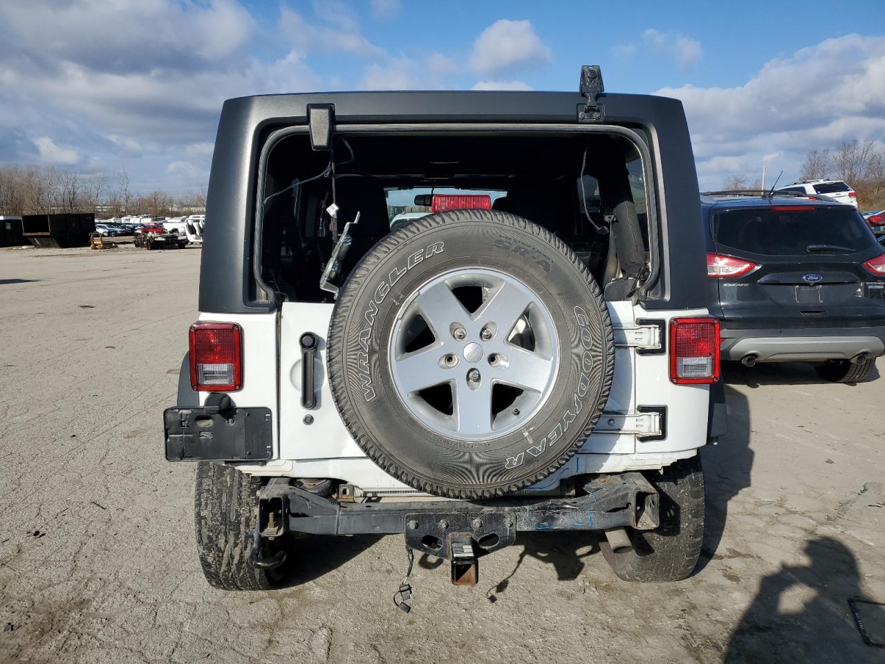 2015 Jeep Wrangler Unlimited Sport VIN: 1C4BJWDG8FL715129 Lot: 84392664