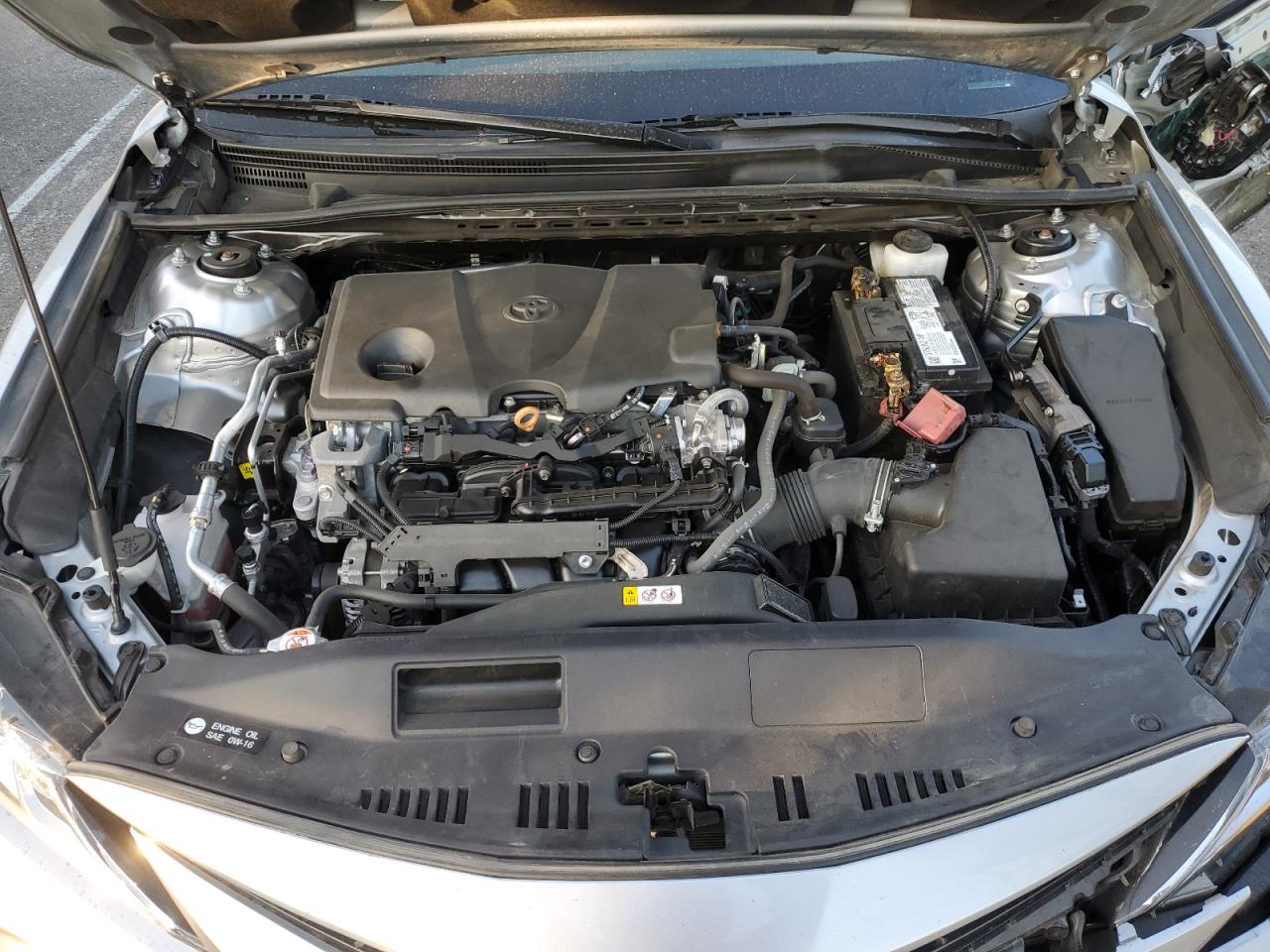 2021 Toyota Camry - Image 11