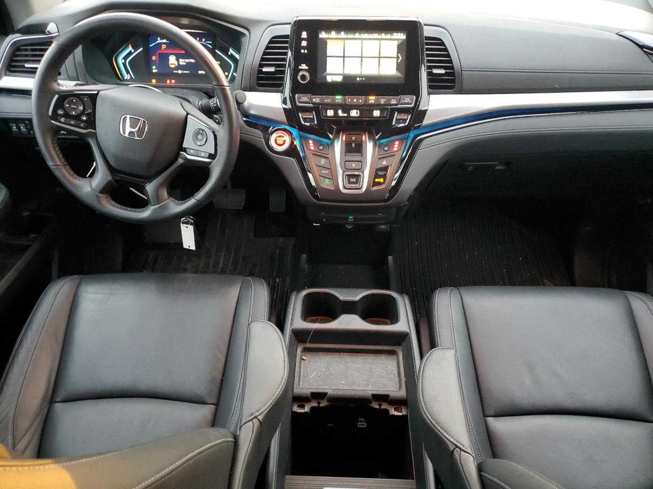 2024 Honda Odyssey - Image 8