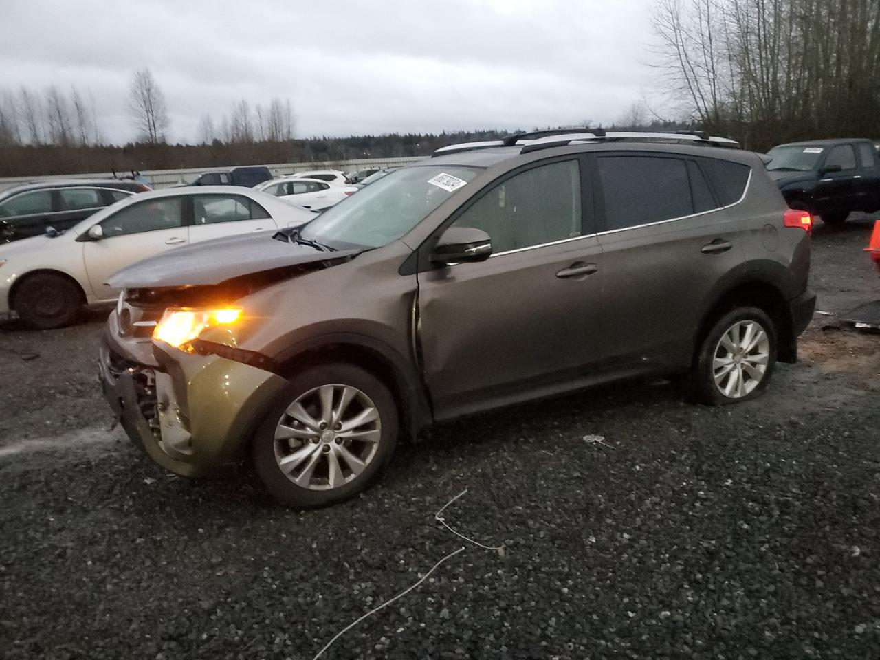 VIN JTMDFREV3FD169018 2015 TOYOTA RAV4 no.1