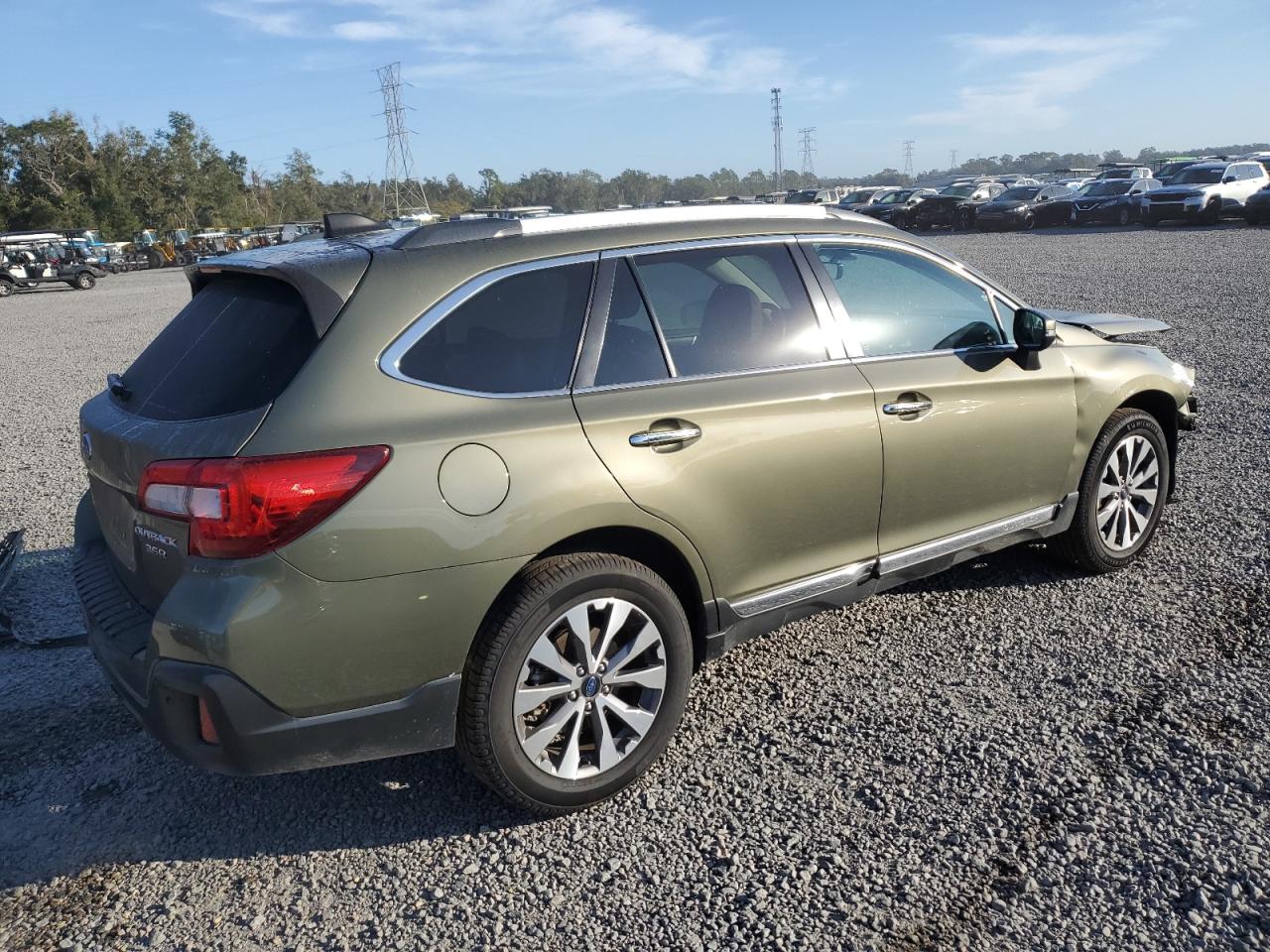 2019 Subaru Outback - Image 3