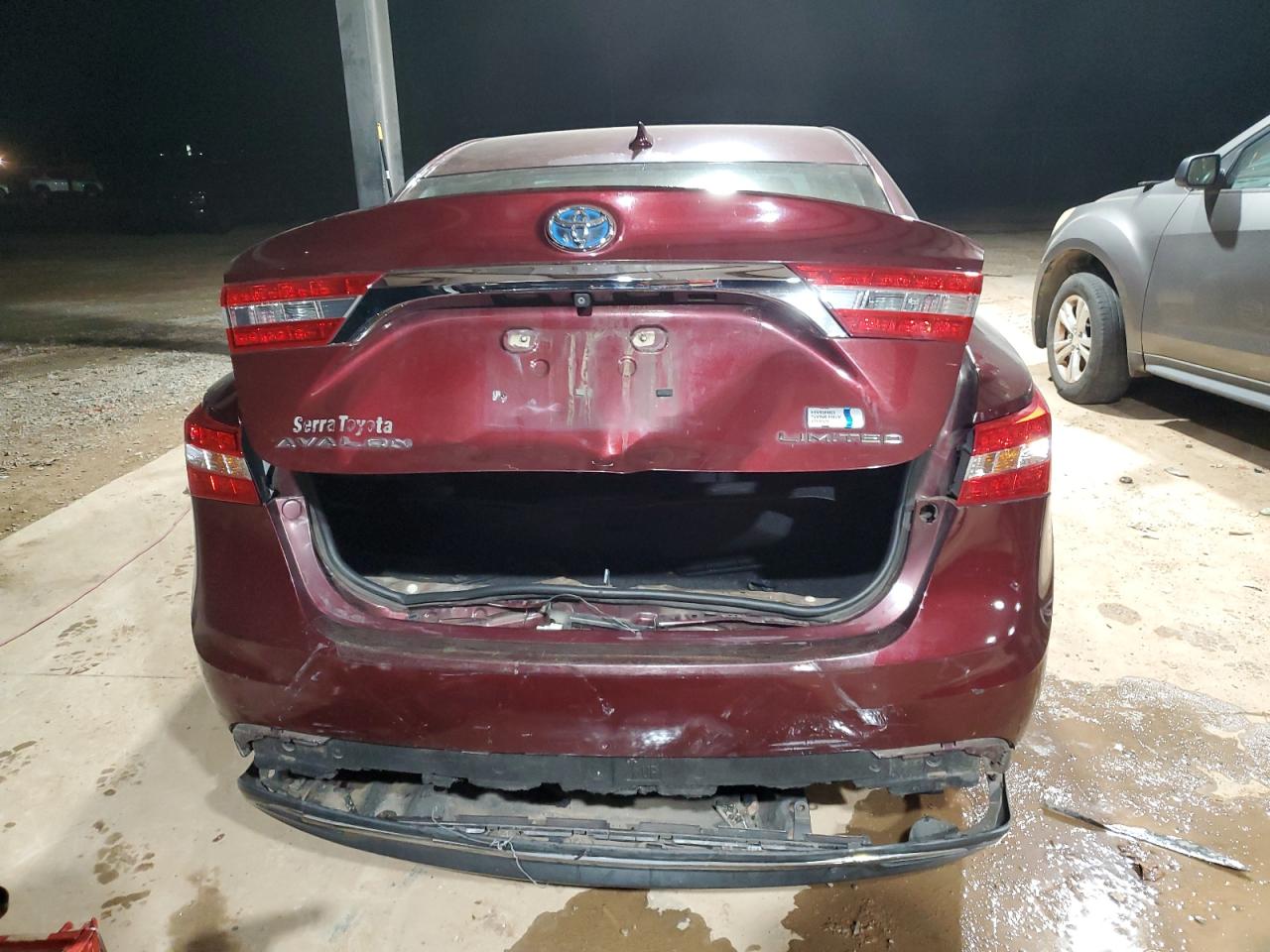 2013 Toyota Avalon - Image 6