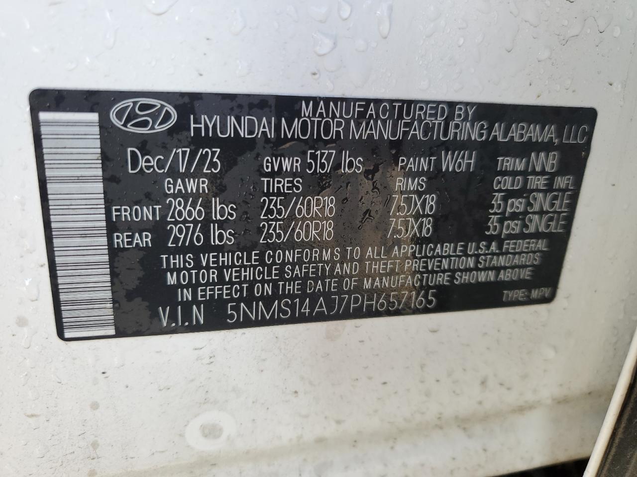 2023 Hyundai Santa Fe - Image 14