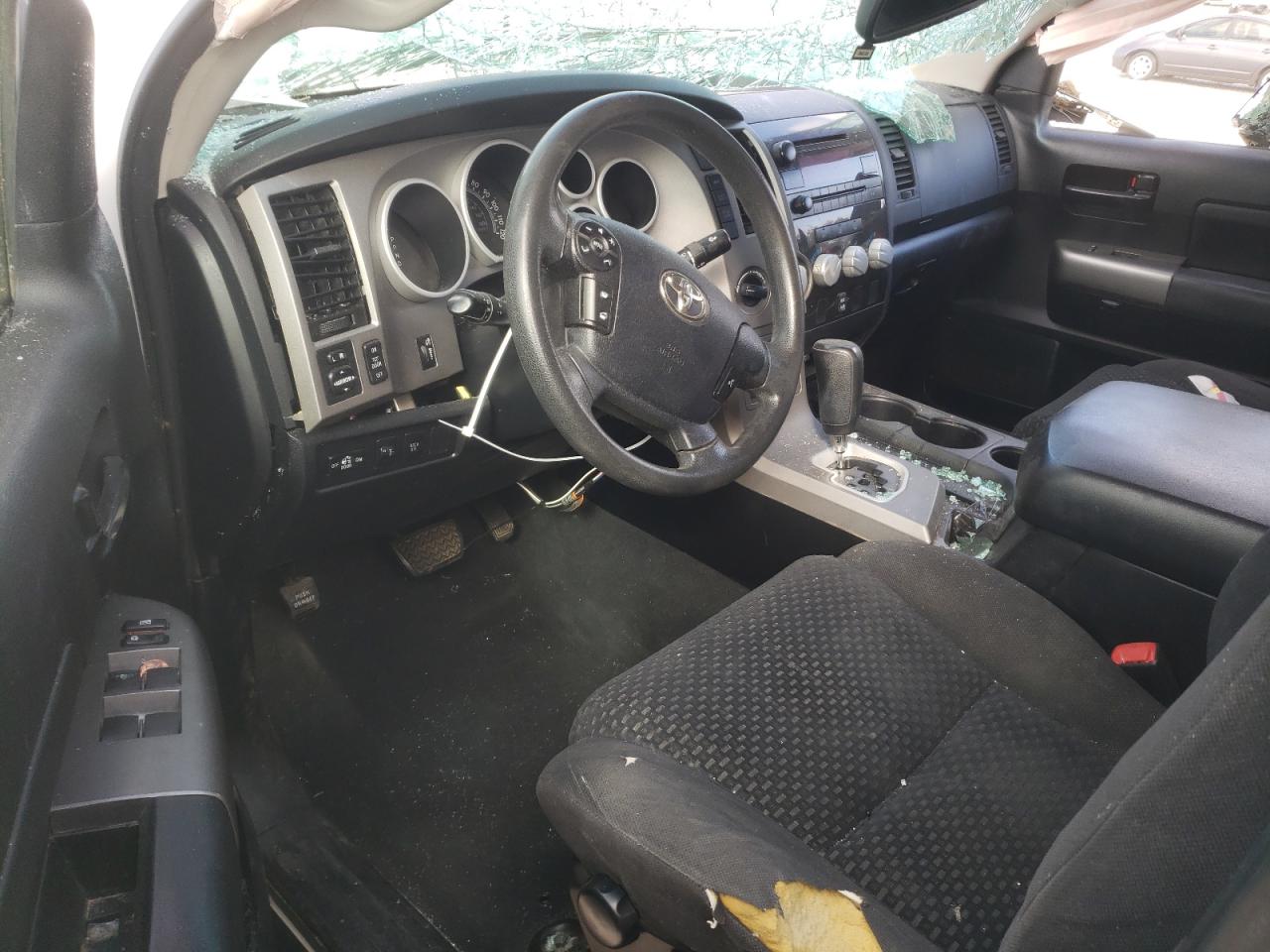 2011 Toyota Tundra - Image 8