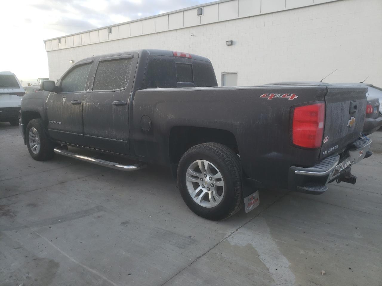 2015 Chevrolet Silverado - Image 2