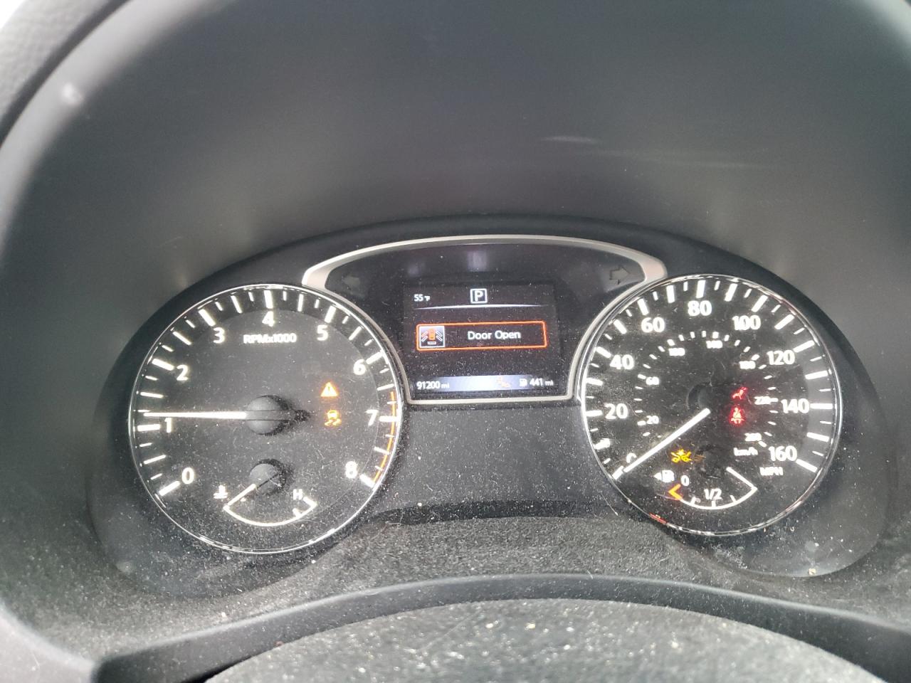 2018 Nissan Altima - Image 9