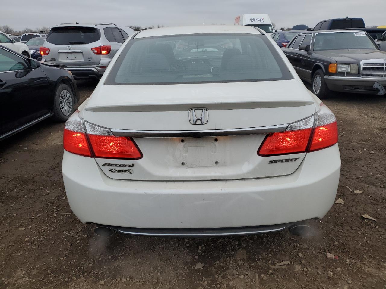 2015 Honda Accord - Image 6