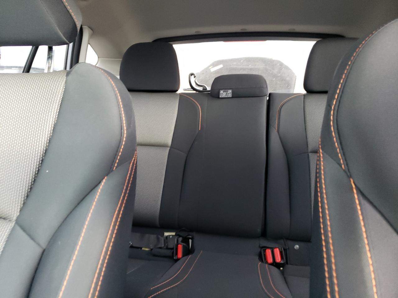 2018 Subaru Crosstrek Premium VIN: JF2GTADC2JH216338 Lot: 82194054