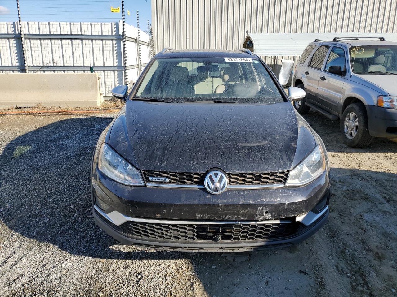2017 Volkswagen Golf - Image 5