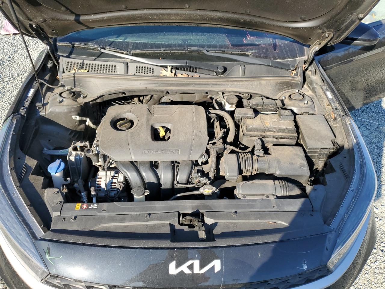 2022 Kia Forte - Image 11