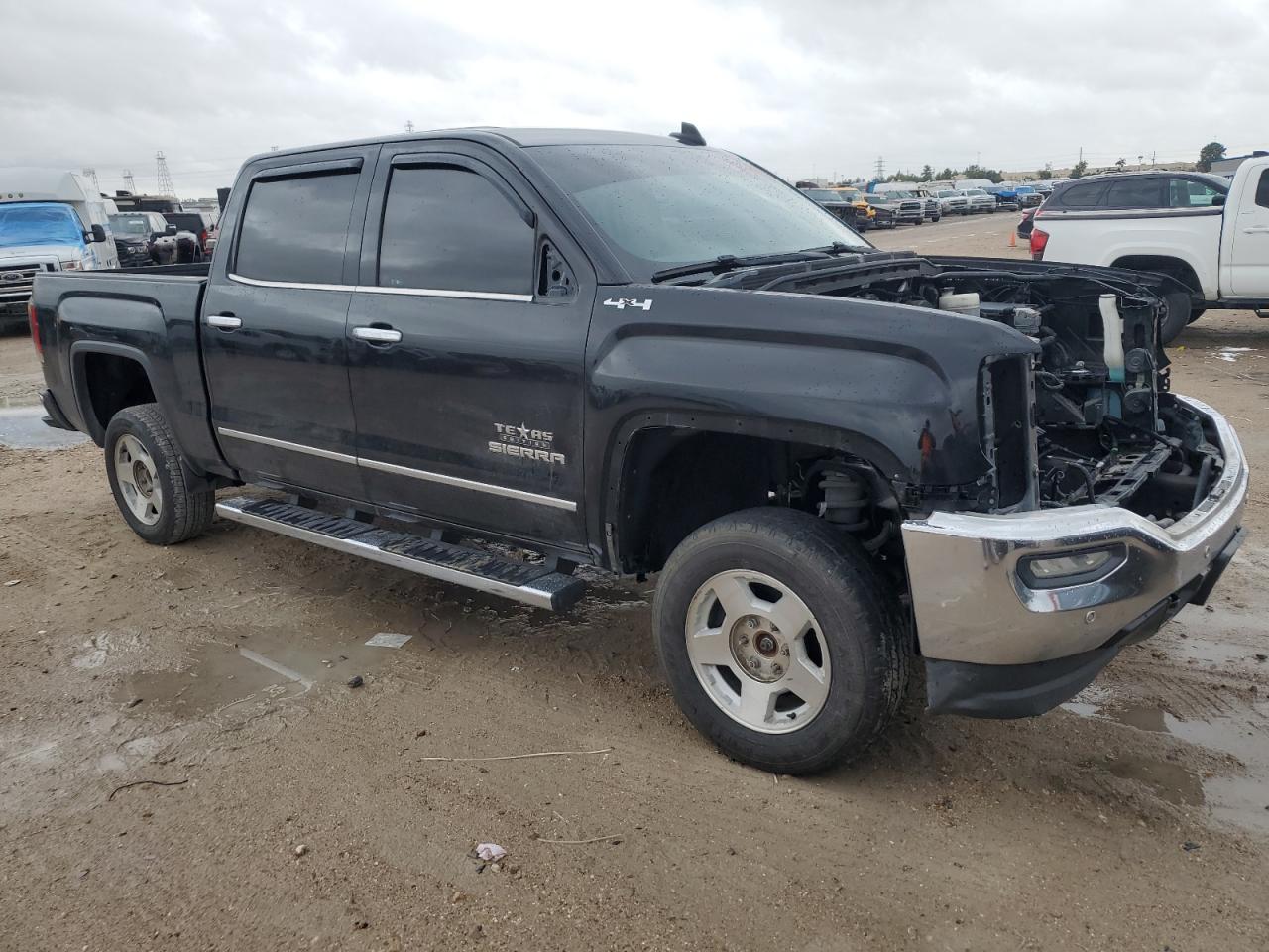 2018 GMC Sierra - Image 4
