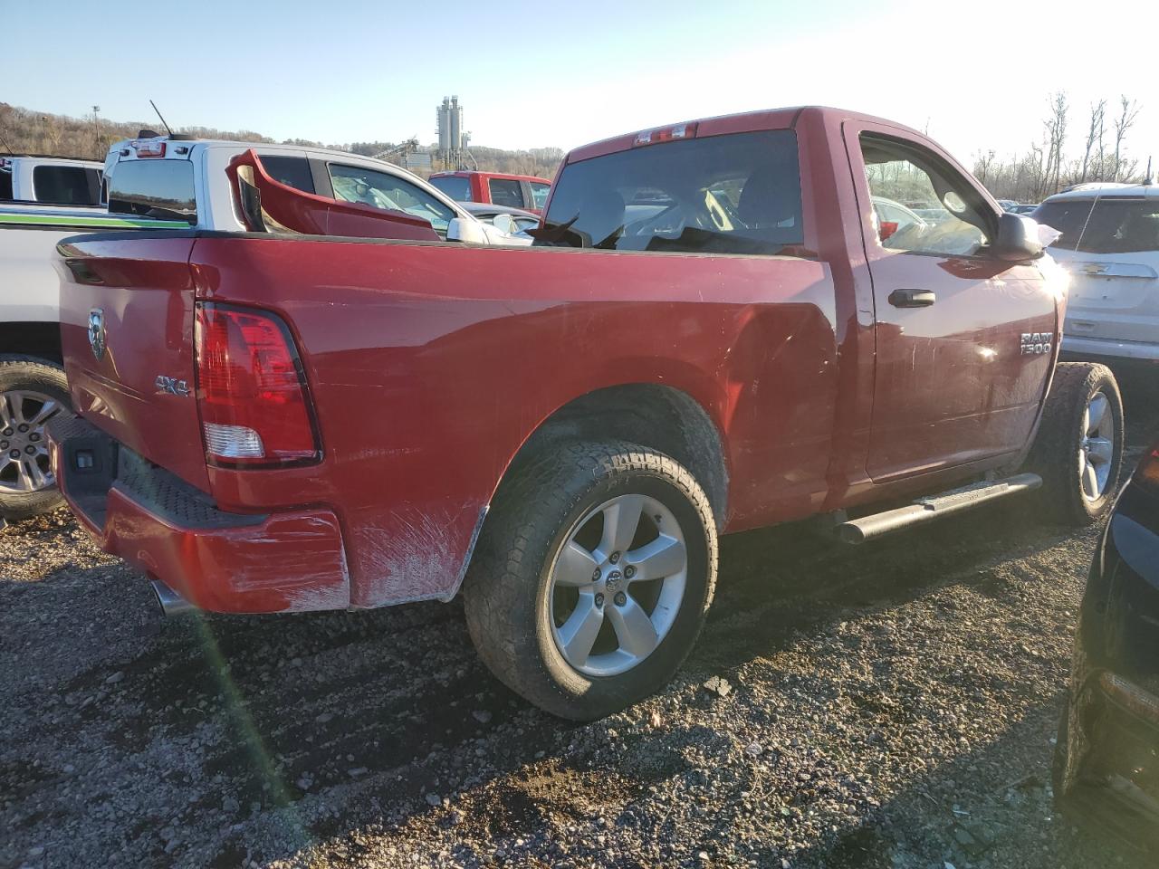 2016 RAM 1500 - Image 3