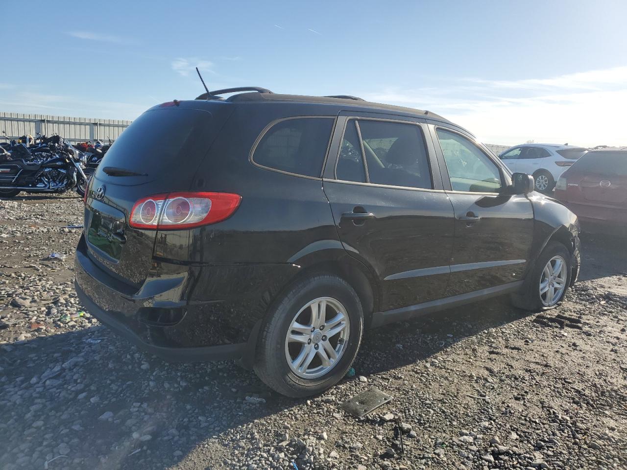 2012 Hyundai Santa Fe - Image 4