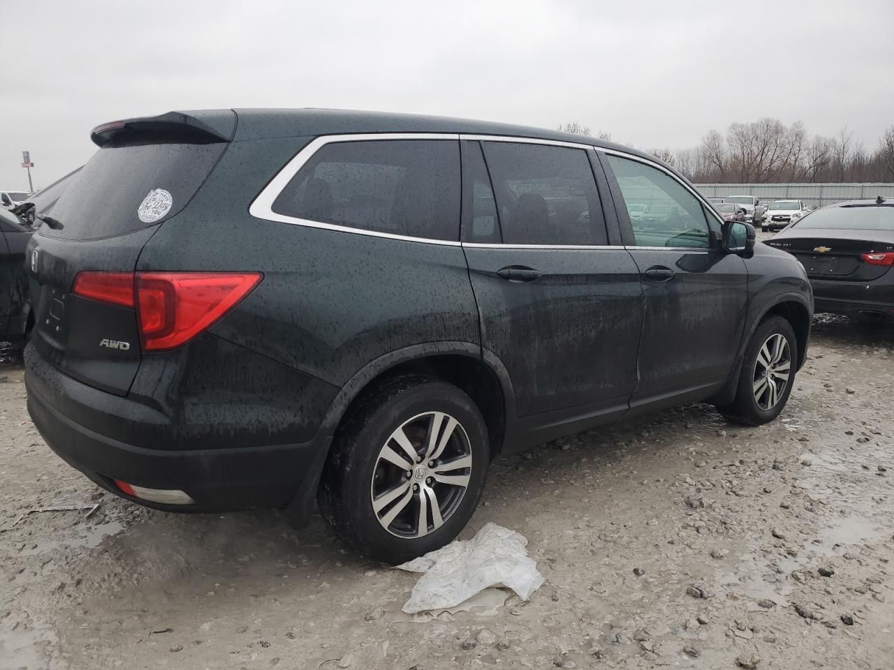 2017 Honda Pilot - Image 3