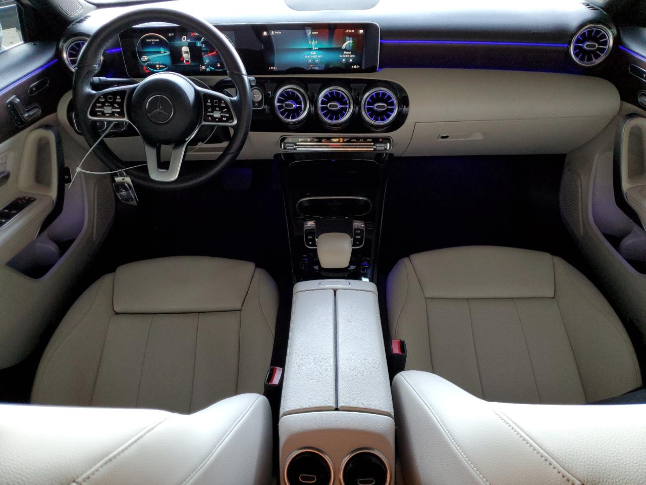 2019 Mercedes-Benz A-klasse - Image 8