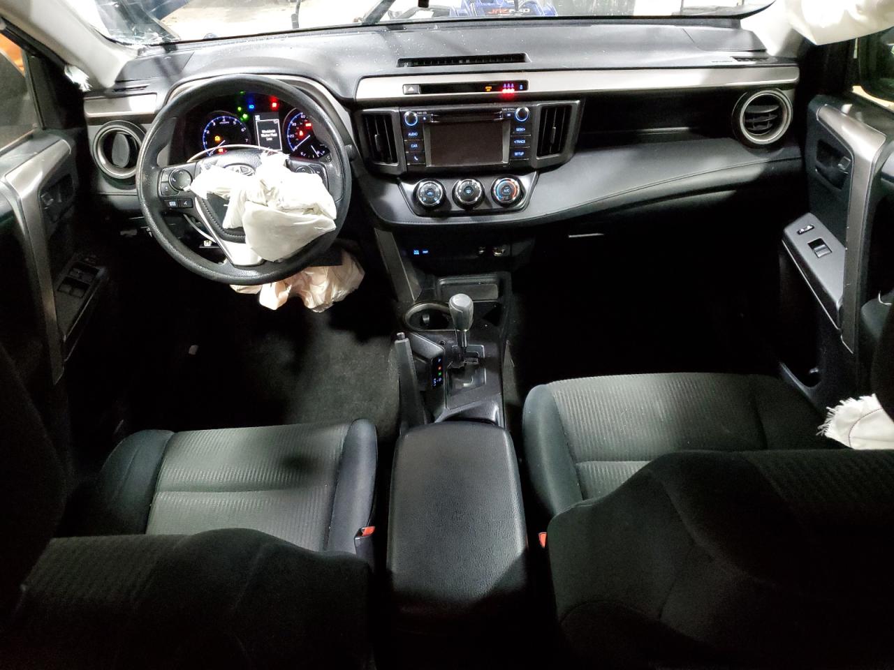 VIN JTMZFREVXJJ170327 2018 TOYOTA RAV4 no.8